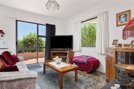 Photo of property in 68 Moana View Road, Waikawa, Picton, 7220