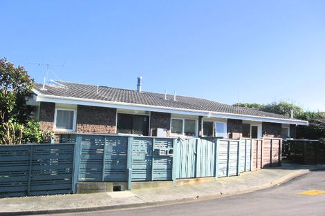 Photo of property in 15a Burdendale Grove, Churton Park, Wellington, 6037