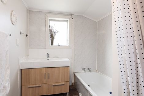 Photo of property in 1 Anglesea Street, Renwick, 7204