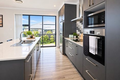 Photo of property in 8 Kaitaka Way, Papamoa, 3118