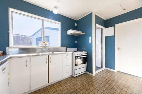 Photo of property in 10 Health Camp Road, Otaki Beach, Otaki, 5512