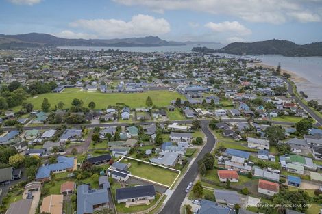 Photo of property in 75 Catherine Crescent, Whitianga, 3510
