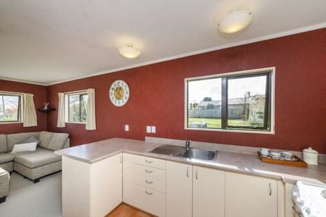 Photo of property in 16 Wear Street, Rongotea, 4476