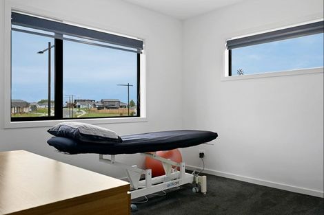 Photo of property in 17 Harakeke Drive, Wharewaka, Taupo, 3330