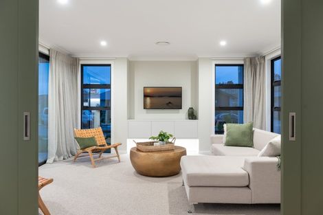 Photo of property in 129 Whakaturou Crescent, Pyes Pa, Tauranga, 3112