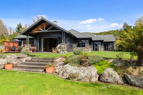 Photo of property in 297 Spencer Road, Lake Tarawera, Rotorua, 3076