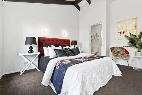 Photo of property in 91 Bryant Road, St Andrews, Hamilton, 3200