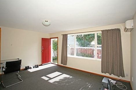 Photo of property in 2/28 Peer Street, Upper Riccarton, Christchurch, 8041