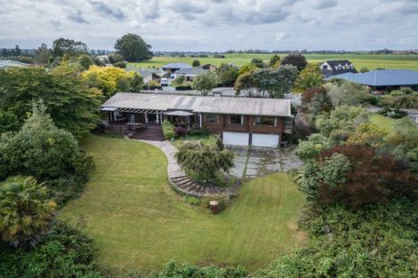 Photo of property in 10 Hillview Place, Pleasant Point, 7903