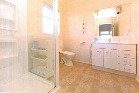 Photo of property in 23 Chesterfield Way, Orewa, 0931