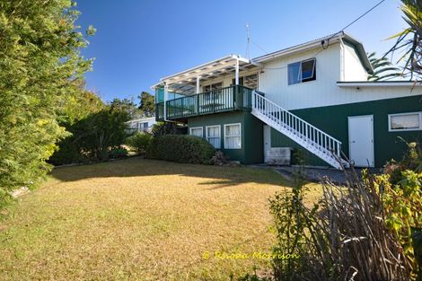 Photo of property in 1 Sandy Beach Road, Tinopai, 0593