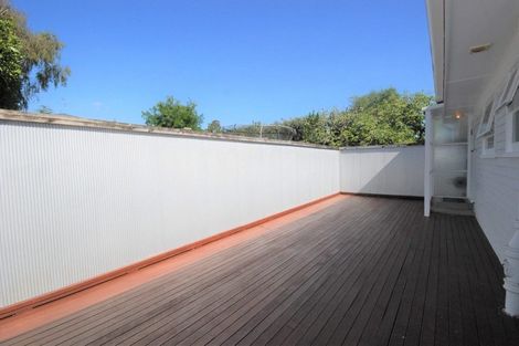 Photo of property in 2/73 Watling Street, Epsom, Auckland, 1023