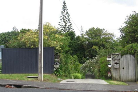 Photo of property in 2/20 Selwyn Crescent, Forrest Hill, Auckland, 0620