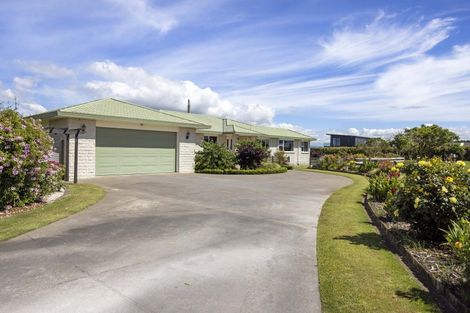 Photo of property in 281 Waihi Road, Hawera, 4673