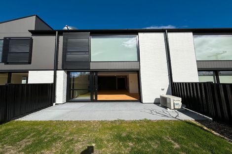 Photo of property in 21 Rowley Place, Wanaka, 9305