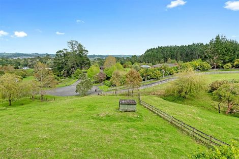 Photo of property in 34 Terry Smyth Drive, Kumeu, 0892