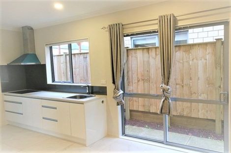 Photo of property in 8 Fong Road, Flat Bush, Auckland, 2019