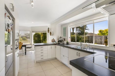 Photo of property in 49 Carlsberg Place, Papamoa Beach, Papamoa, 3118