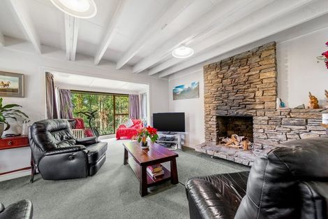 Photo of property in 44 Arawata Terrace, Sunshine Bay, Queenstown, 9300