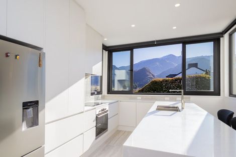 Photo of property in 21 Cotter Avenue, Arrowtown, 9302