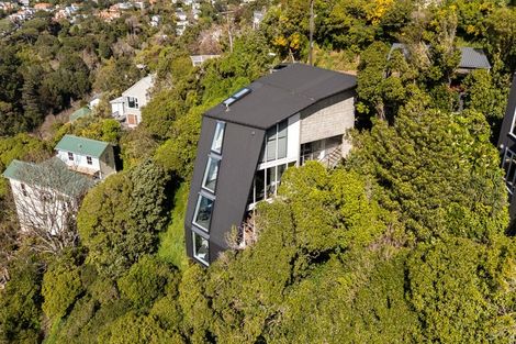 Photo of property in 64a Orangi Kaupapa Road, Northland, Wellington, 6012