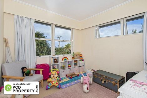 Photo of property in 6 Adams Place, Te Kamo, Whangarei, 0112