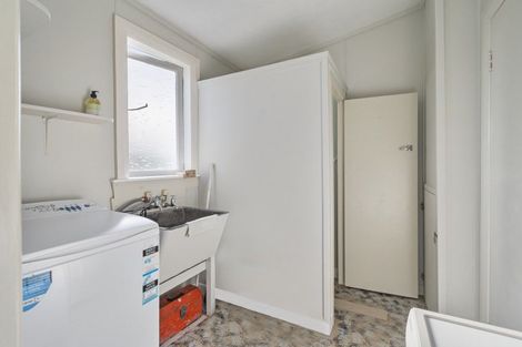 Photo of property in 14 Blackwell Street, Marton, 4710