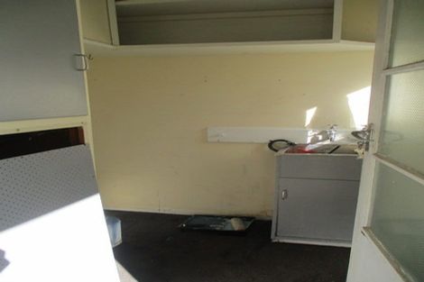 Photo of property in 76 Helena Street, Massey, Auckland, 0614