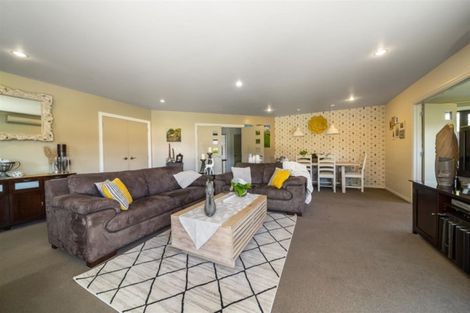 Photo of property in 1 Manorburn Place, Lake Hayes, Queenstown, 9304
