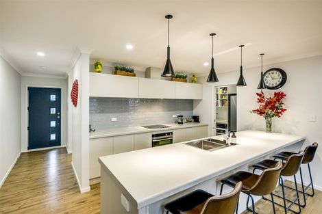 Photo of property in 27 Aparima Place, Awatoto, Napier, 4110