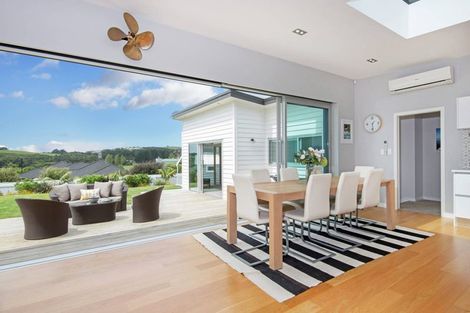 Photo of property in 79 Liberty Crescent, Beachlands, Auckland, 2018