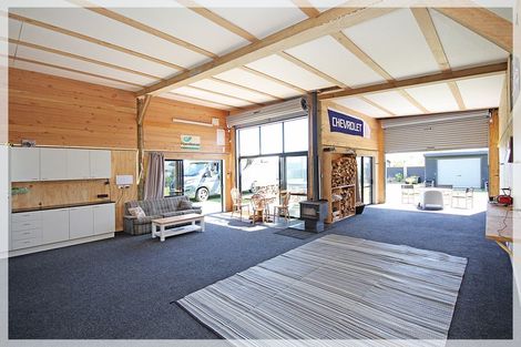 Photo of property in 29 Shortt Street, Foxton Beach, Foxton, 4815