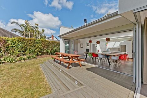 Photo of property in 45 Dominion Street, Takapuna, Auckland, 0622