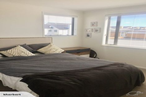 Photo of property in 22 Frank Gill Road, Hobsonville, Auckland, 0616