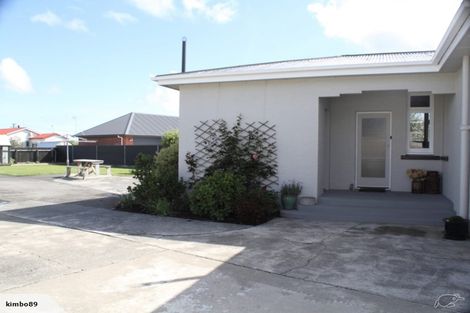 Photo of property in 39 Mary Street, Winton, 9720