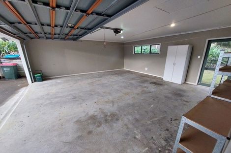 Photo of property in 86a Riversdale Drive, Merrilands, New Plymouth, 4312