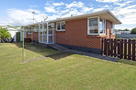 Photo of property in 9 Waimea Street, Westown, New Plymouth, 4310