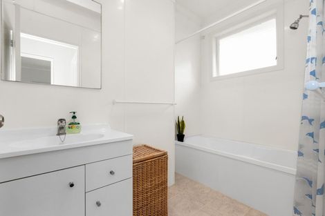 Photo of property in 37 Tanner Street, Havelock North, 4130