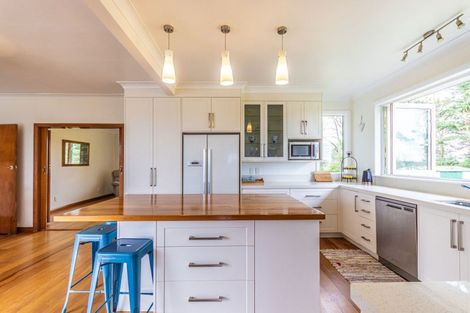 Photo of property in 296 Old Road West, Turitea, Palmerston North, 4472