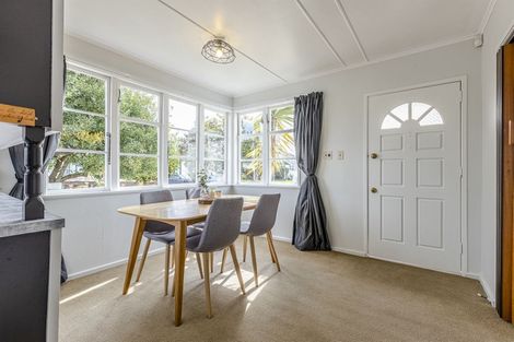 Photo of property in 34 Clyde Crescent, Roslyn, Palmerston North, 4414