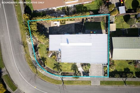 Photo of property in 7 Rosedale Place, Avonhead, Christchurch, 8042