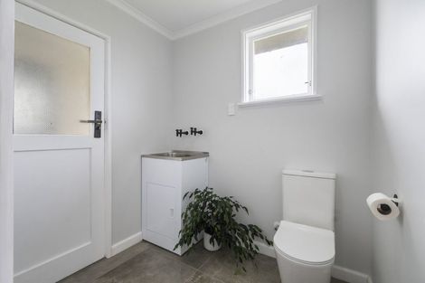 Photo of property in 3 Clifton Street, Bulls, 4818