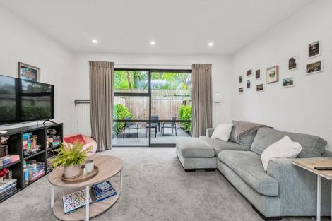 Photo of property in 2/169 Cranford Street, St Albans, Christchurch, 8014