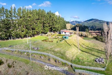 Photo of property in 1712 State Highway 2, Kaitoke, Upper Hutt, 5018