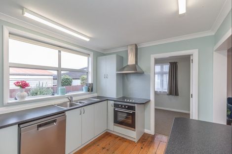 Photo of property in 12 Clark Street, Levin, 5510