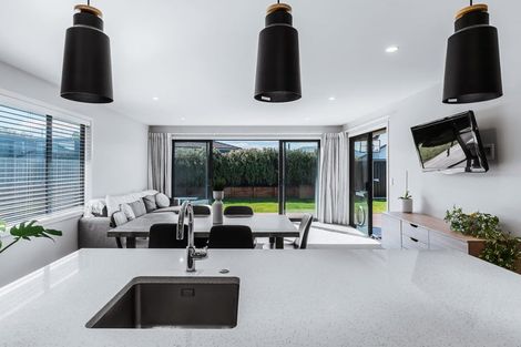 Photo of property in 37 Marabou Crescent, Nukuhau, Taupo, 3330