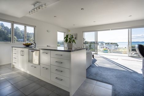 Photo of property in 6 Davis Crescent, Paihia, 0200