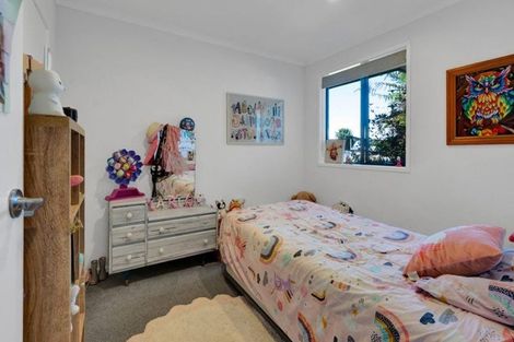 Photo of property in 15 Customhouse Street, Bell Block, New Plymouth, 4312