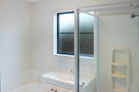 Photo of property in 46d Division Street, Riccarton, Christchurch, 8041