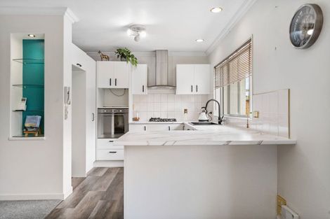 Photo of property in 32a Taka Street, Takanini, 2112